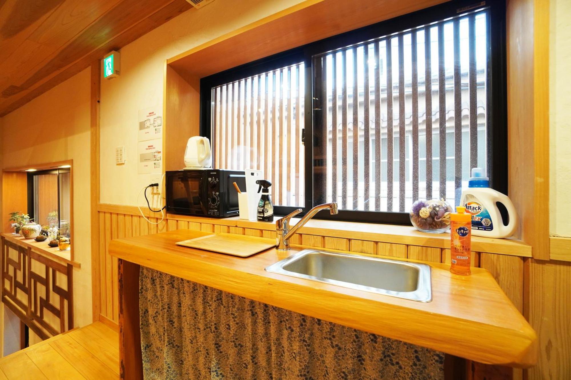 Gion Yasaka Guest House Saya Киото Экстерьер фото